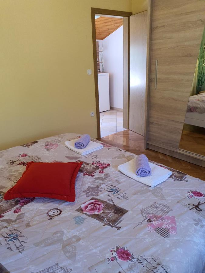 Diana Apartman Brseč Exterior foto