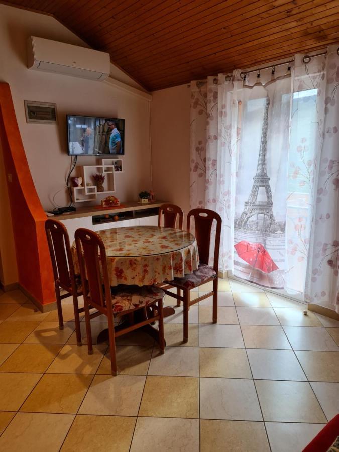 Diana Apartman Brseč Exterior foto