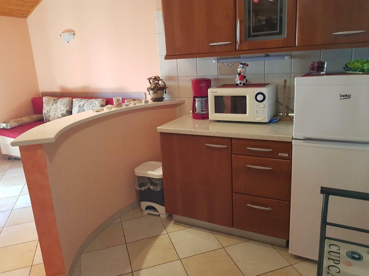 Diana Apartman Brseč Exterior foto